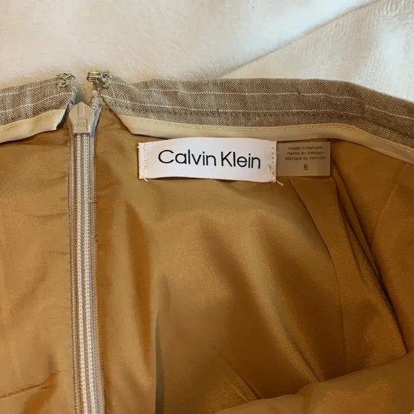NWT CALVIN KLEIN Pinstripe Pencil Skirt - Picture 6 of 12
